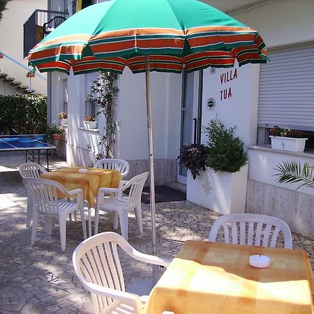 Hotel Villa Tua Риччоне Экстерьер фото